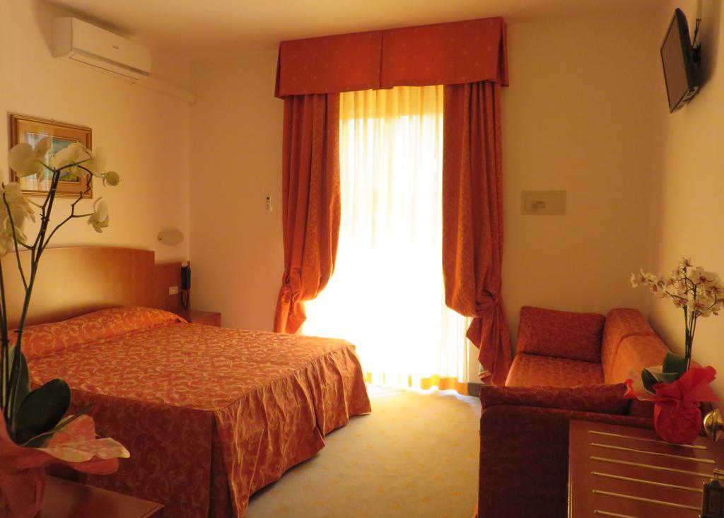 Hotel Garden Limone sul Garda Dış mekan fotoğraf