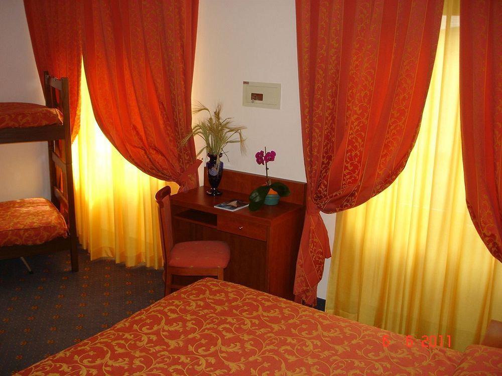 Hotel Garden Limone sul Garda Dış mekan fotoğraf